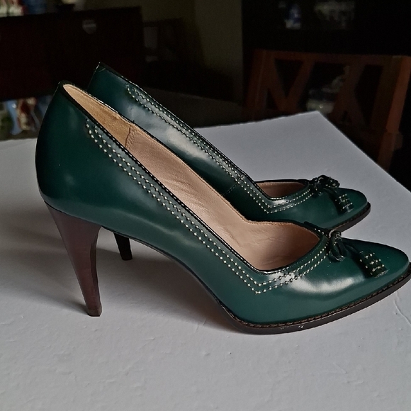 Clarks Women's Dark Green Heels with Bow Detail - Picture 5 of 7